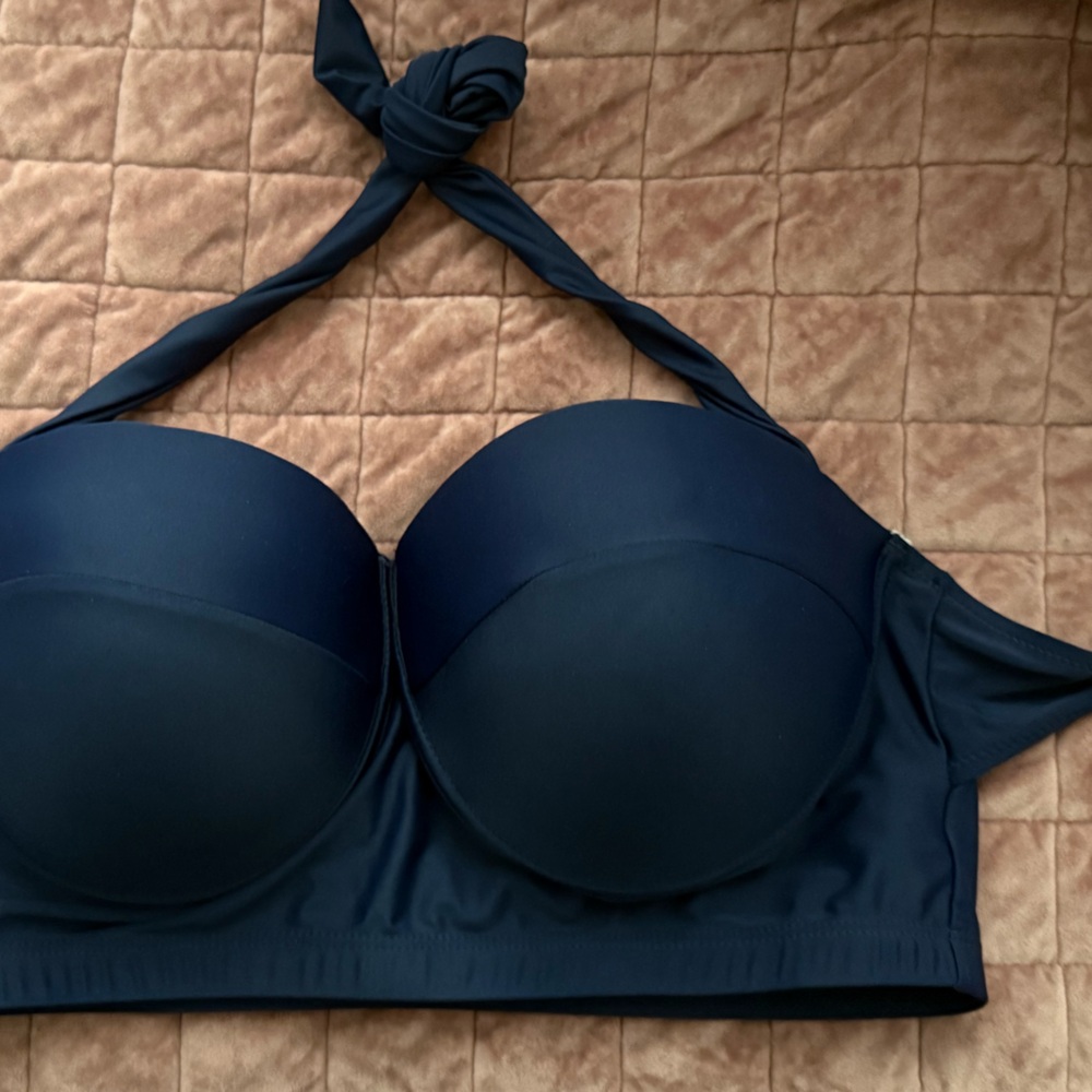 Navy Halter Bikini Top with High-Waist Patterned Bottom - Picture 6 of 7